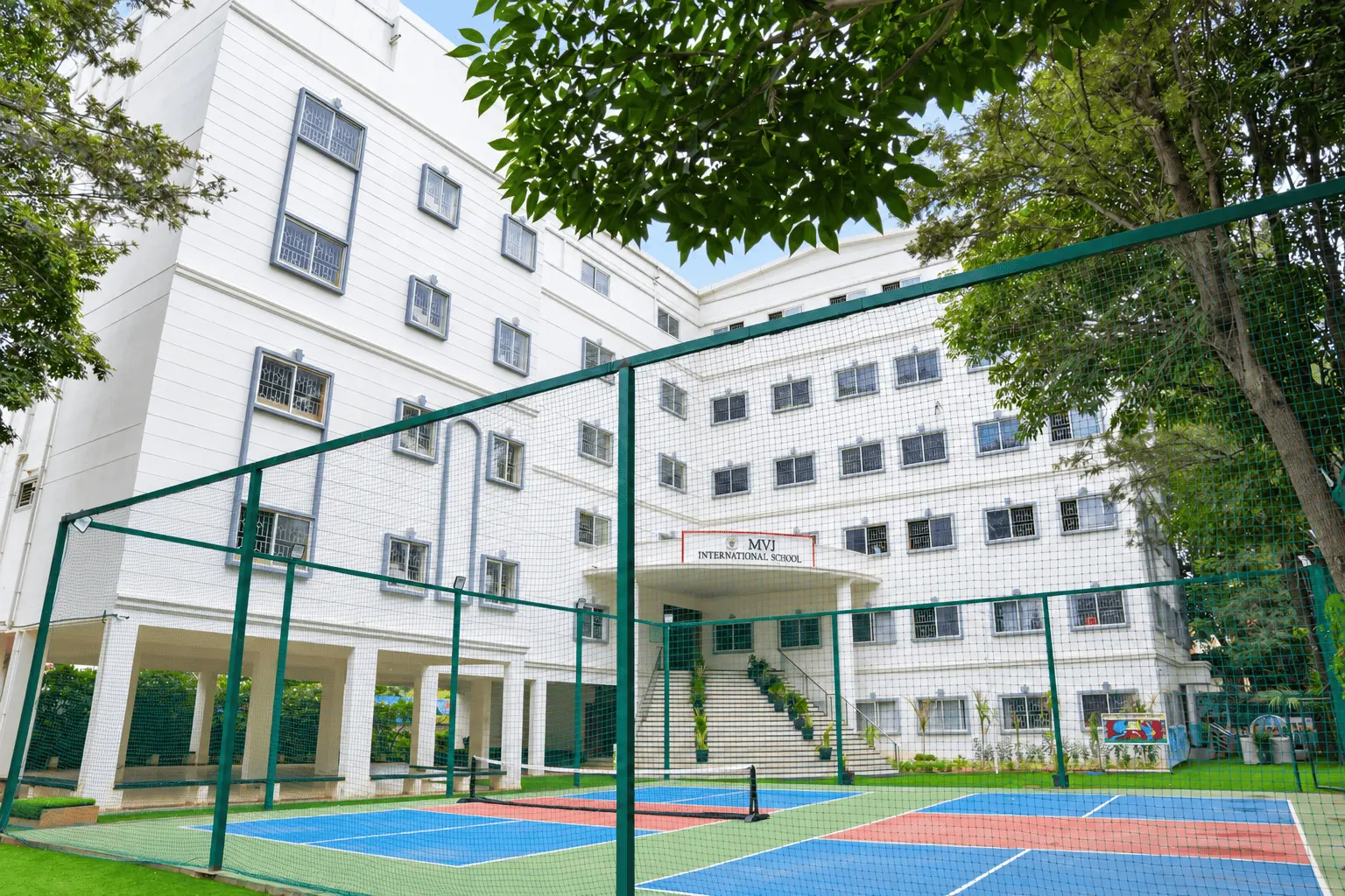 MVJIS campus